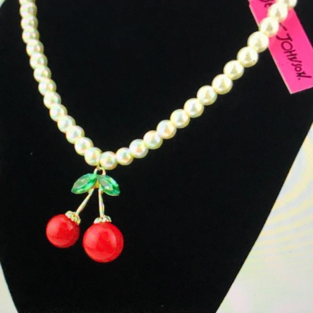 Cherry Pendent/Pearl Necklace for sweaters